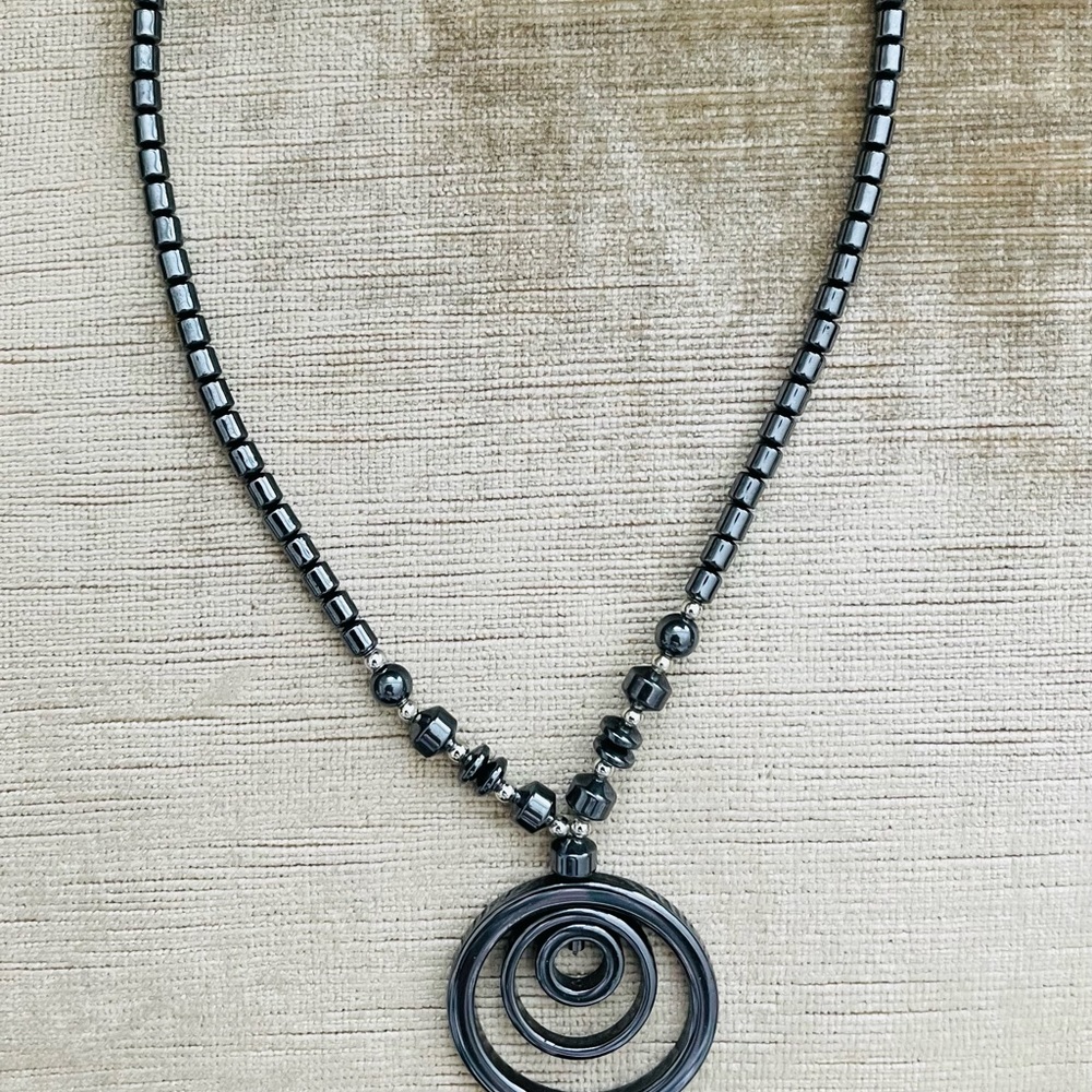 Black beaded Necklace